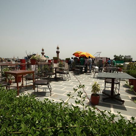 Hotel Hari Piorko - New Delhi Railway Station Exterior photo