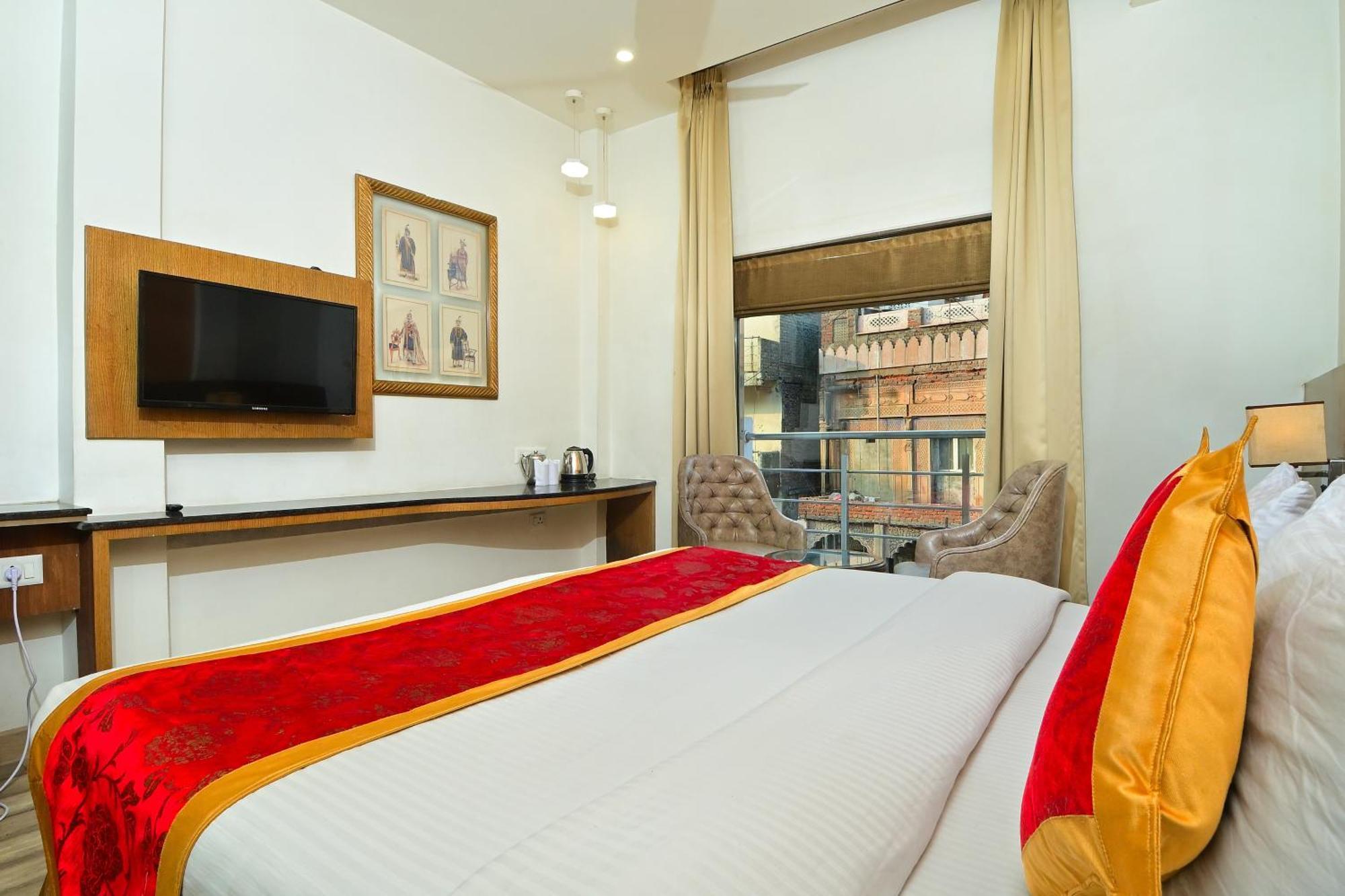 Hotel Hari Piorko - New Delhi Railway Station Exterior photo