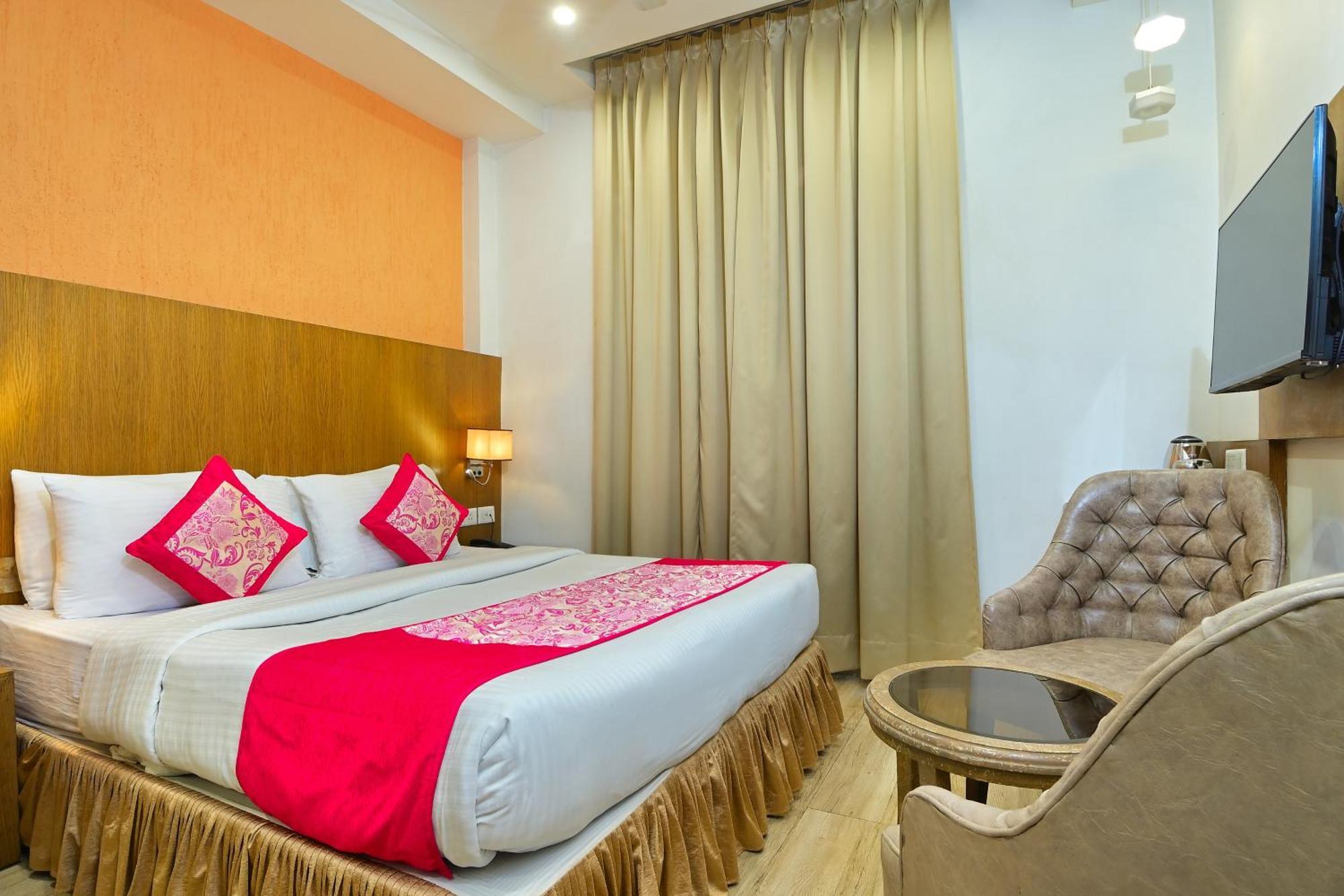 Hotel Hari Piorko - New Delhi Railway Station Exterior photo