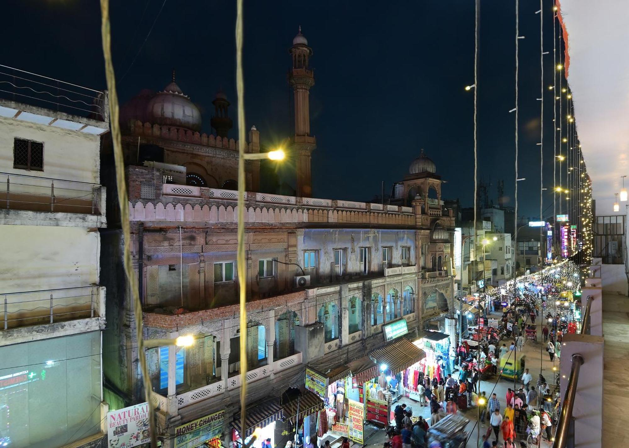 Hotel Hari Piorko - New Delhi Railway Station Exterior photo